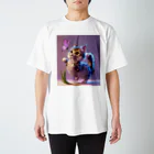 Kの猫と蝶々 Regular Fit T-Shirt