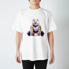 柴犬に囲まれたいのバーベルを上げようとするムキムキの白柴犬 スタンダードTシャツ