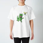 seki_takoyakiのチョウを追うキョウリュウくん Regular Fit T-Shirt