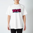 anzuのKARAAGEグラフィティ Regular Fit T-Shirt