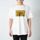 キツネ月ののび〜 Regular Fit T-Shirt