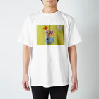 お父さんと愉快な仲間たちの部屋のノボリ中だよ Regular Fit T-Shirt