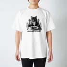 黒猫ファブリックのBreakfast as usual Regular Fit T-Shirt
