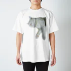 動物ランドのきいちゃんすやすやグッズ Regular Fit T-Shirt