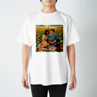 LOGOstylesのヒマワリ畑に座ってピクニックを楽しむカップル Regular Fit T-Shirt