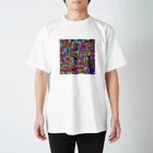 ヲシラリカのカラフルなアート Regular Fit T-Shirt