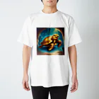 世の中金！！の金亀 Regular Fit T-Shirt