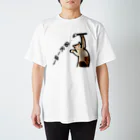 Ñandes〜ニャンデス〜の一日一万回、何らかをする三毛子 Regular Fit T-Shirt