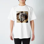 ニャンHouseのリアルな子猫 Regular Fit T-Shirt