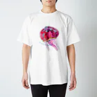 猫とガラスペンのしっとりうるおい Regular Fit T-Shirt