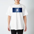 キアヌの太陽サンサン Regular Fit T-Shirt