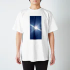 キアヌの太陽サンサン Regular Fit T-Shirt