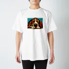 HARAPECOSAURUSの耳タレ犬は見ているよ Regular Fit T-Shirt
