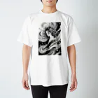 AI Fantasy Art ShopのIn the swirling world⑥ Regular Fit T-Shirt