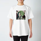 Riollaの緑の女の子 Regular Fit T-Shirt