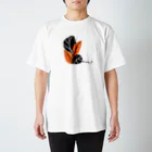 Mana AのカラフルAnthurium Regular Fit T-Shirt