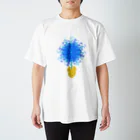花色蓮人の水飛沫 花 Regular Fit T-Shirt