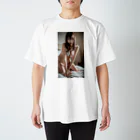 AIグラビア写真集の下着女性　 Regular Fit T-Shirt