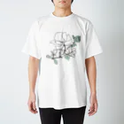 M's Studioの気高く咲くマグノリアの花 Regular Fit T-Shirt