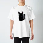 黒猫Onlyのきょろり黒ねこ Regular Fit T-Shirt