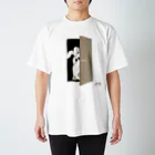 新米プロダクションの冥土の兎 Door編 Regular Fit T-Shirt