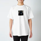 sunday_sataurday_freedayの偉大なゴリラ様 Regular Fit T-Shirt