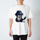 Fun_Qのバケハ猫 Regular Fit T-Shirt