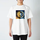 マジカルスワール　ショップの太陽と月 Regular Fit T-Shirt