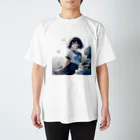 ちかの部屋の紫陽花と女子高生 Regular Fit T-Shirt