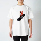 鬼鞍 ONIKURAのPlayful Rabbits レッド スタンダードTシャツ