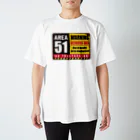 オノマトピアのエリア51警告看板【おもしろ標識】ヴィンテージ・レトロ・UFO スタンダードTシャツ