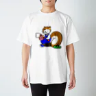 絵本作家・はまのゆかのリスのクルクル・おやつの時間 Regular Fit T-Shirt