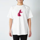 キイロイロのヒレ．梅 Regular Fit T-Shirt