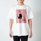 いねむりバクの春の中 Regular Fit T-Shirt