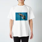 MISHA×ARTS (ミーシャアーツ)の海底2万マイル-スタンダードTシャツ(ブルー) Regular Fit T-Shirt