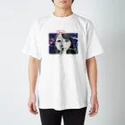 にくまん子のそれは天使も泣くわな～ Regular Fit T-Shirt