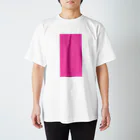 筋肉飲料公式ショップのピンクパターン Regular Fit T-Shirt