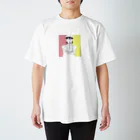 momo sasanoiのクージーのあの子 Regular Fit T-Shirt