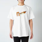 NORICOPOのクソハムちゃんとチーズハットグ Regular Fit T-Shirt