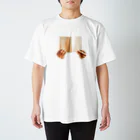 DAIGAKUKUNの文庫本と手 Regular Fit T-Shirt