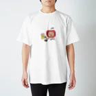 ＩＺＵＵＺＩのりんご至福のひととき Regular Fit T-Shirt