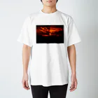 愁諷のSUNSET Regular Fit T-Shirt