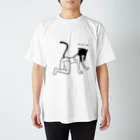 黒猫と風船のにゃーん Regular Fit T-Shirt