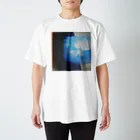 創作工房muccoの水たまりに空。 Regular Fit T-Shirt