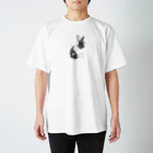 ヒラノマキコの2019.04月うさぎ Regular Fit T-Shirt