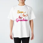 フォーヴァのSoon to be Grandma Regular Fit T-Shirt