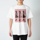 ヒヨッコ堂のレトロガールズ　ミルキーピンク Regular Fit T-Shirt