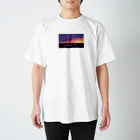 nevereatGrandmaの夕日 Regular Fit T-Shirt