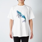 切り絵作家カジタミキのクジラの切り絵 Regular Fit T-Shirt