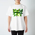 ラビットカモフラージュの森林 Regular Fit T-Shirt